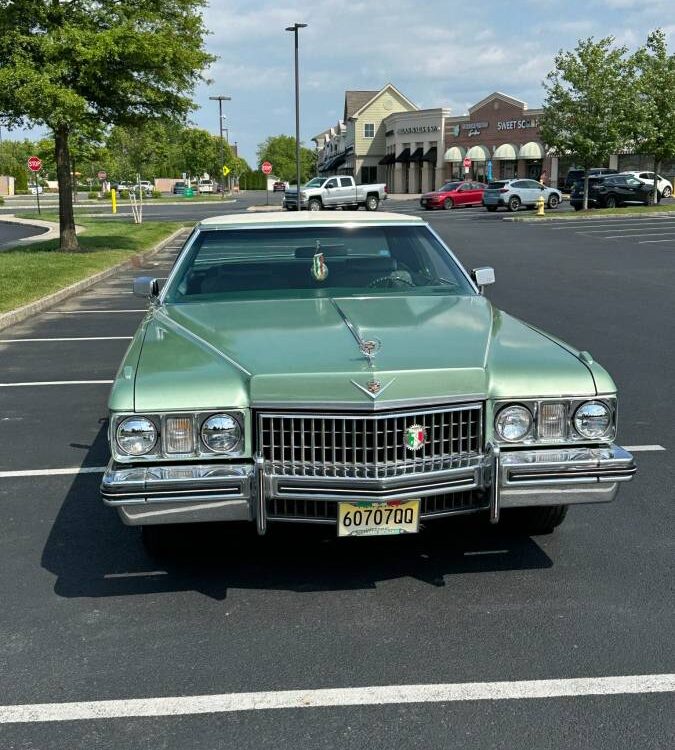 Cadillac-Coupe-deville-1973-16