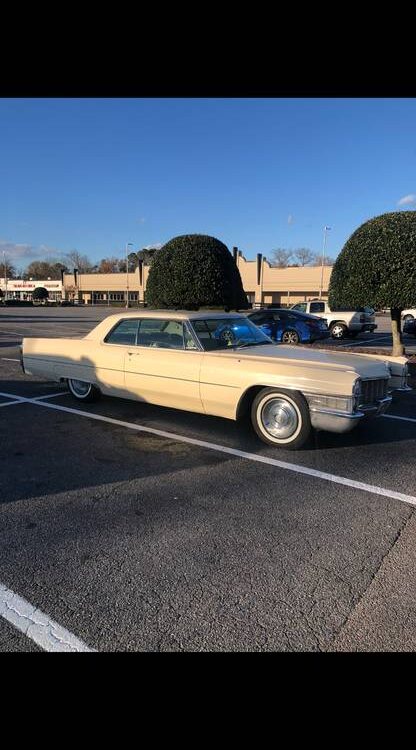 Cadillac-Coupe-deville-calais.-1965-7