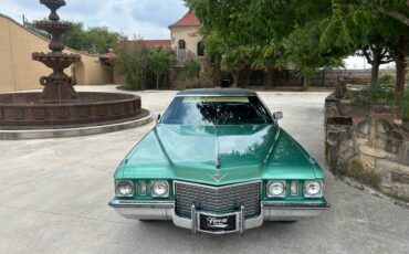 Cadillac-Couple-deville-1972-10