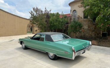 Cadillac-Couple-deville-1972-3