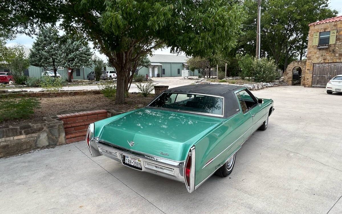 Cadillac-Couple-deville-1972-5