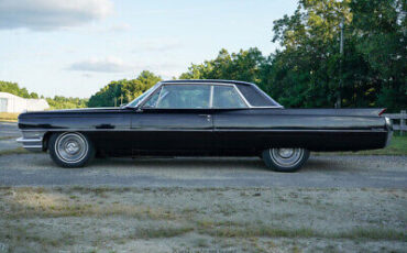 Cadillac-DeVille-1964-2