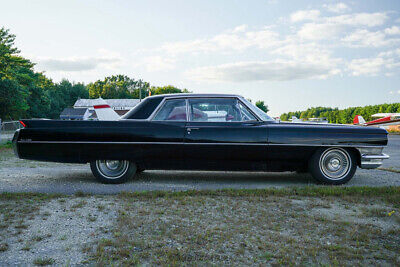 Cadillac-DeVille-1964-8