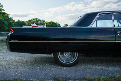 Cadillac-DeVille-1964-9