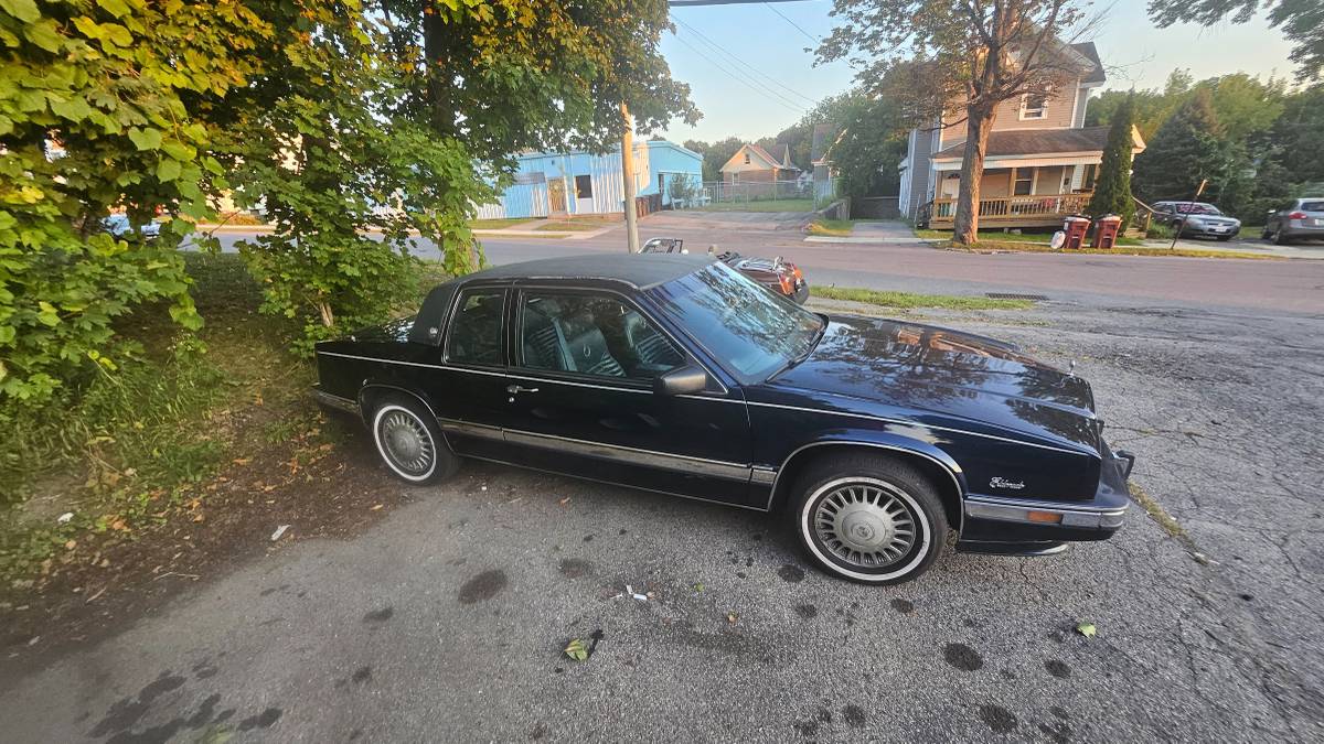 Cadillac-Eldorado-1990-2