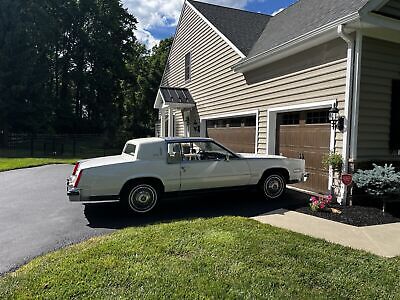 Cadillac-Eldorado-Coupe-1983-1