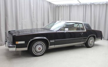 Cadillac-Eldorado-base-1983-1