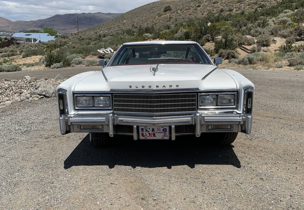 Cadillac-Eldorado-biarritz-1977-1