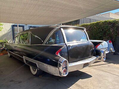 Cadillac-Hearse-Limousine-1960-8