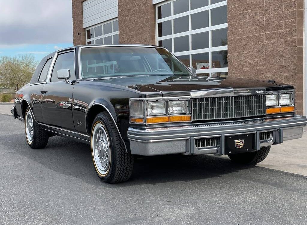 Cadillac-San-remo-coupe-1977-17