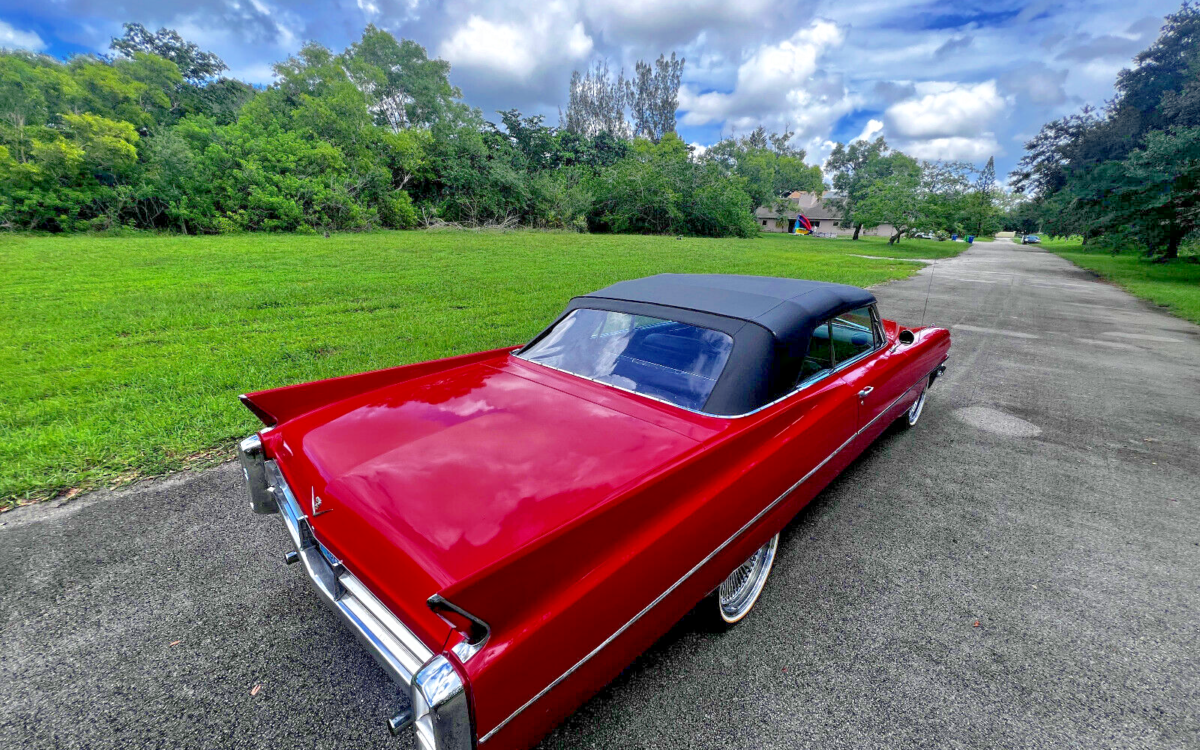 Cadillac-Series-62-Cabriolet-1963-21