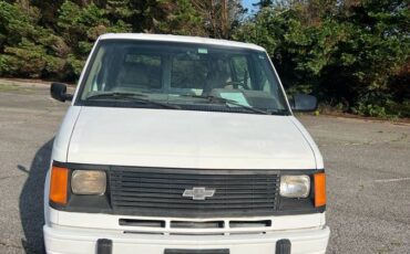 Chevrolet-Astro-cargo-van-1993-2