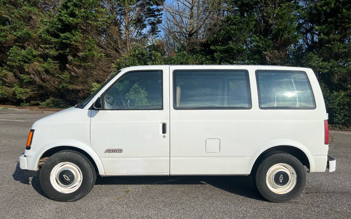 Chevrolet-Astro-cargo-van-1993-21