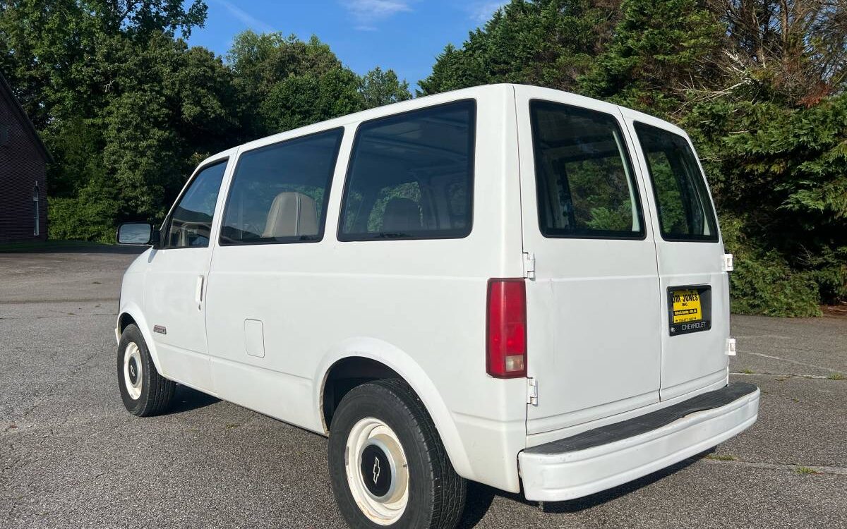 Chevrolet-Astro-cargo-van-1993-22