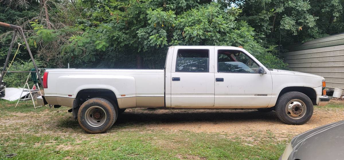 Chevrolet-C3500-diesel-1994