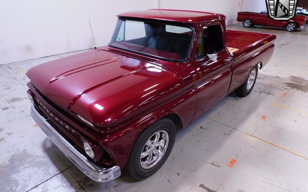 Chevrolet-CK-Truck-1965-9