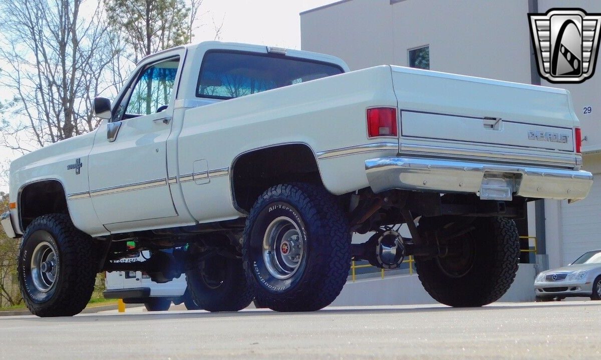 Chevrolet-CK-Truck-1987-5