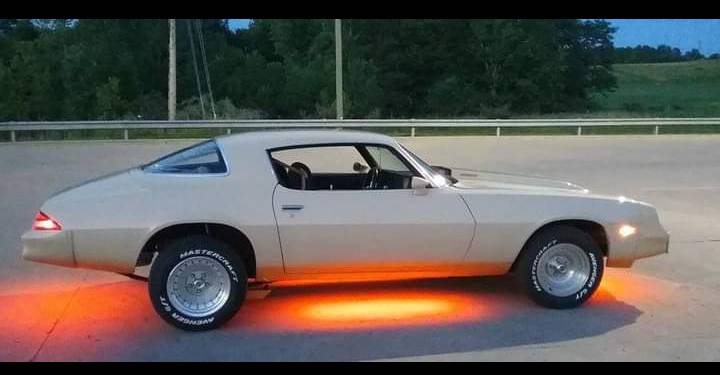 Chevrolet-Camaro-1980-2