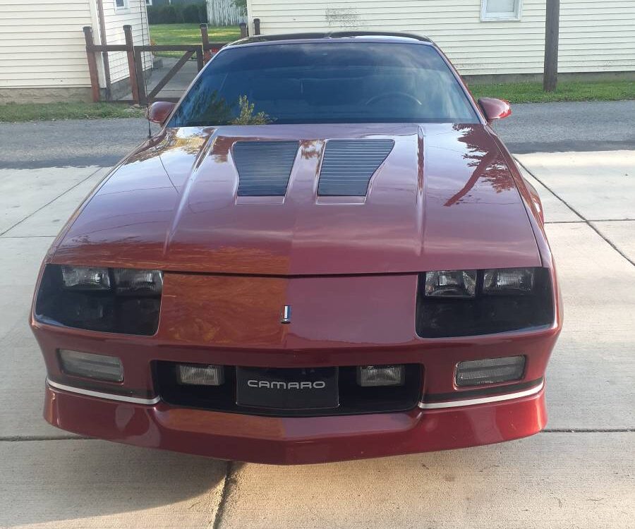 Chevrolet-Camaro-1988