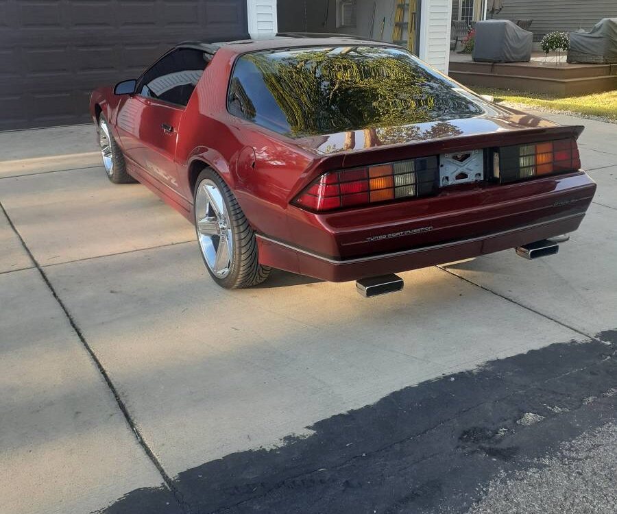 Chevrolet-Camaro-1988-5