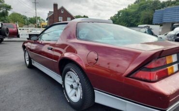 Chevrolet-Camaro-ss-1988-10