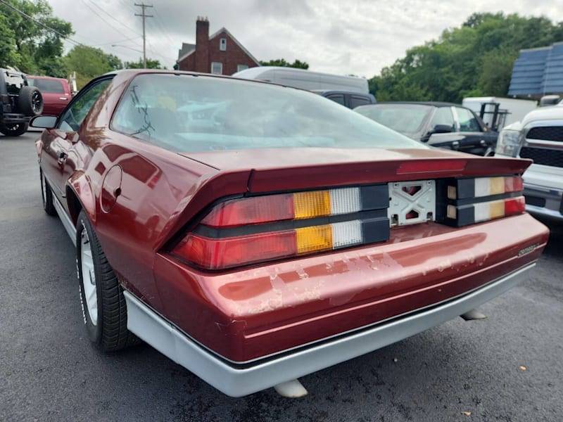 Chevrolet-Camaro-ss-1988-12