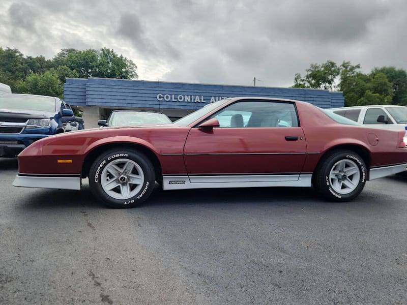 Chevrolet-Camaro-ss-1988-22