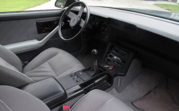 Chevrolet-Camaro-z28-1987-7