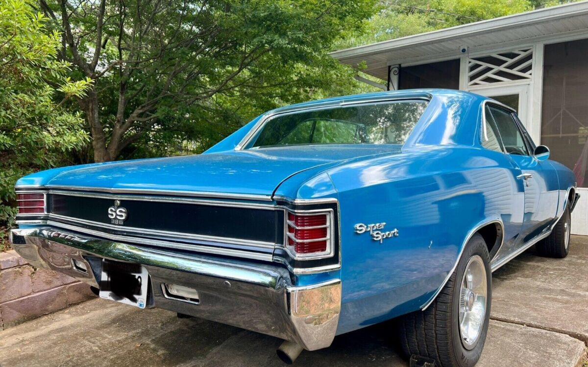 Chevrolet-Chevelle-Coupe-1967-6