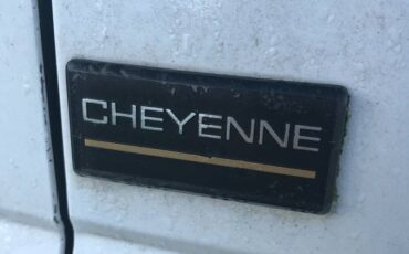 Chevrolet-Cheyenne-1994-5