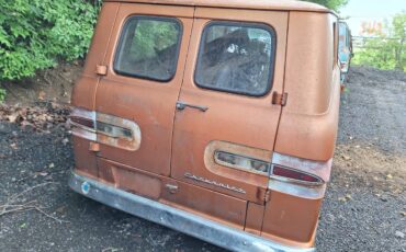 Chevrolet-Corvair-greenbrier-vans-1960-4