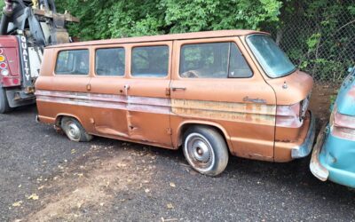 Chevrolet Corvair greenbrier vans 1960