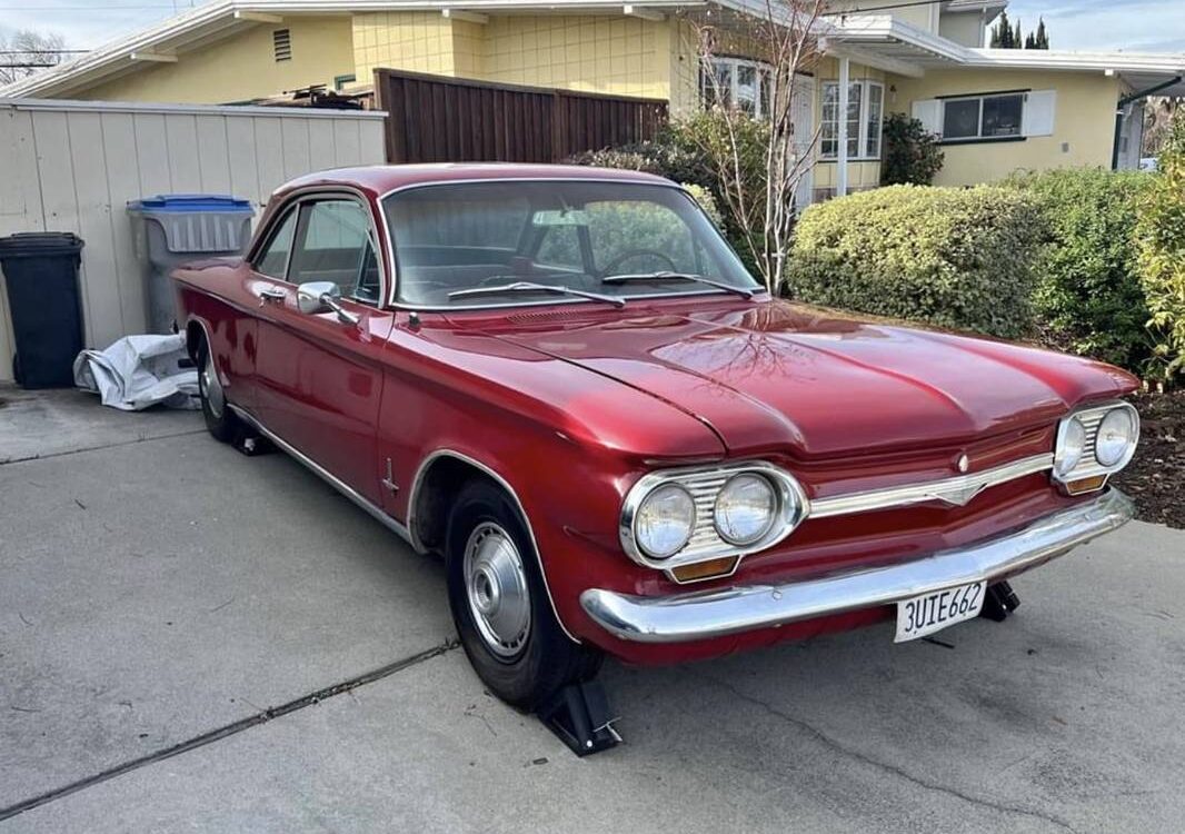 Chevrolet-Corvair-monza-1964