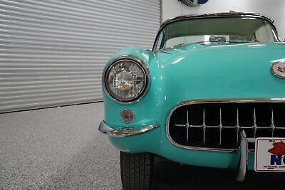 Chevrolet-Corvette-1957-8