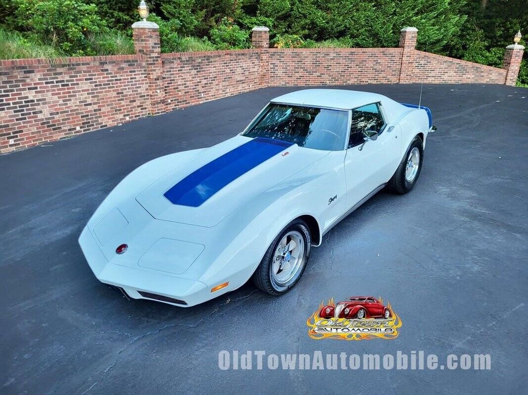 Chevrolet-Corvette-1973-8