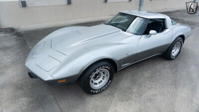 Chevrolet-Corvette-1978-6