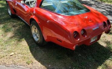 Chevrolet-Corvette-1979