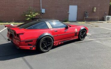 Chevrolet-Corvette-1984-1