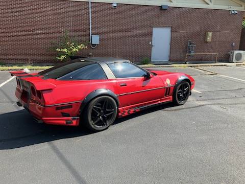 Chevrolet-Corvette-1984-1