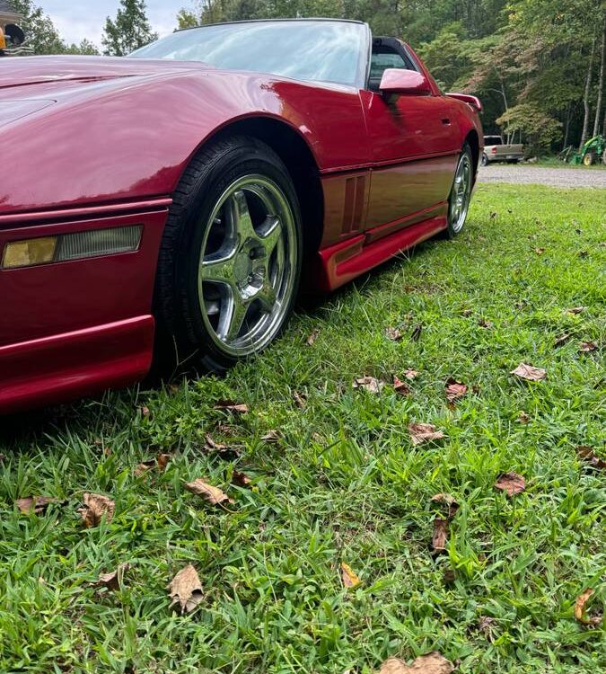 Chevrolet-Corvette-1984-6