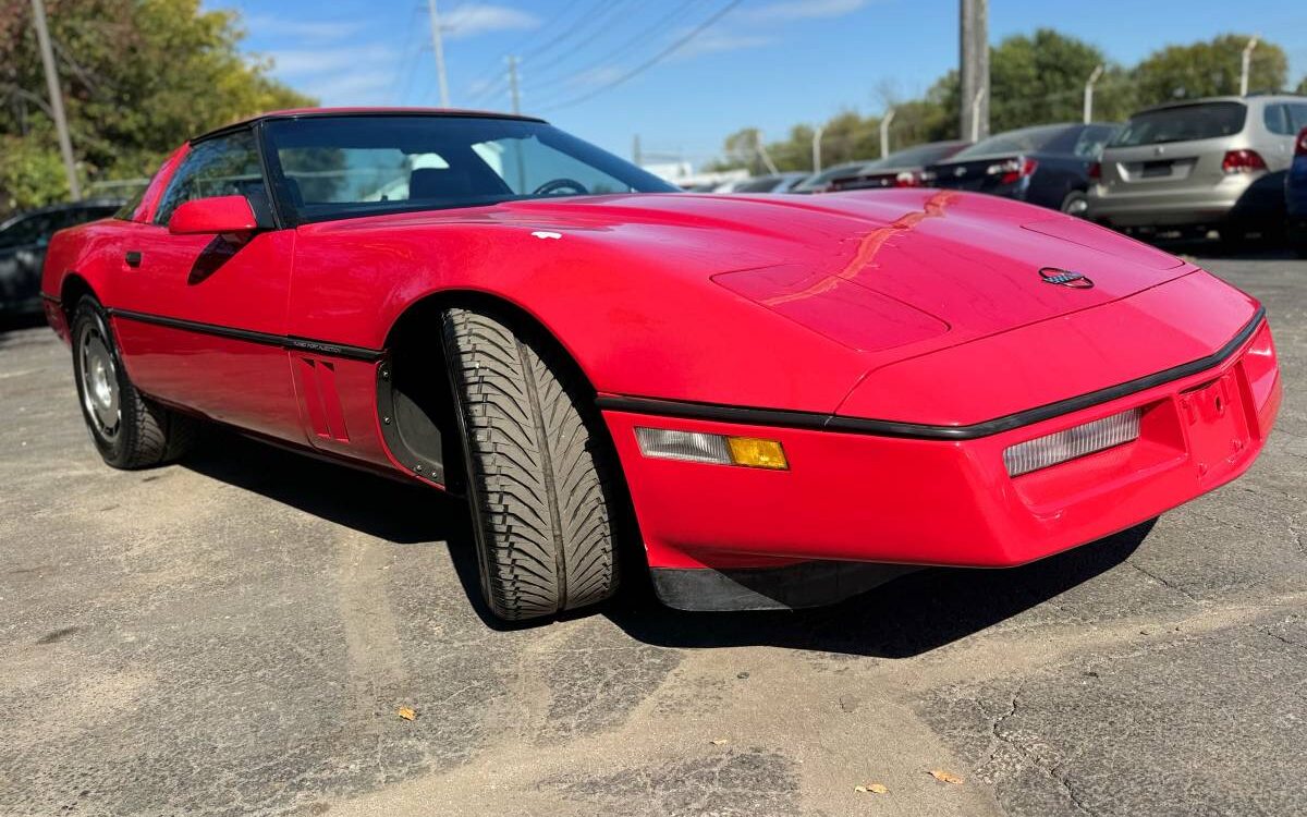 Chevrolet-Corvette-1987-7