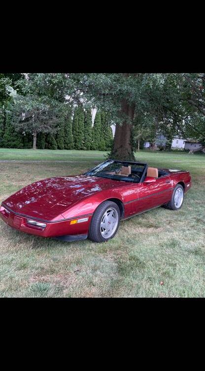 Chevrolet-Corvette-1988-3