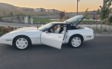 Chevrolet-Corvette-1988-7