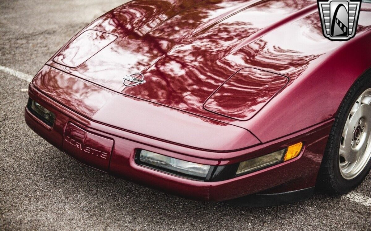 Chevrolet-Corvette-1993-11