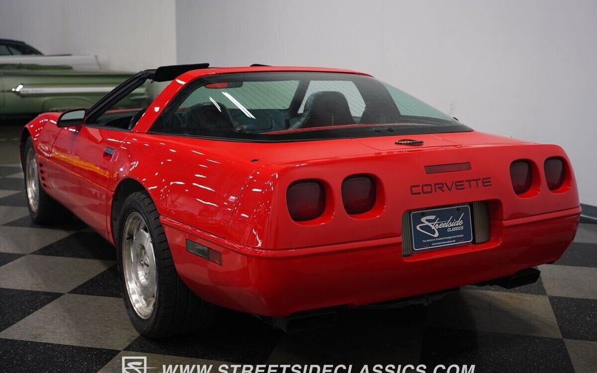 Chevrolet-Corvette-1994-12