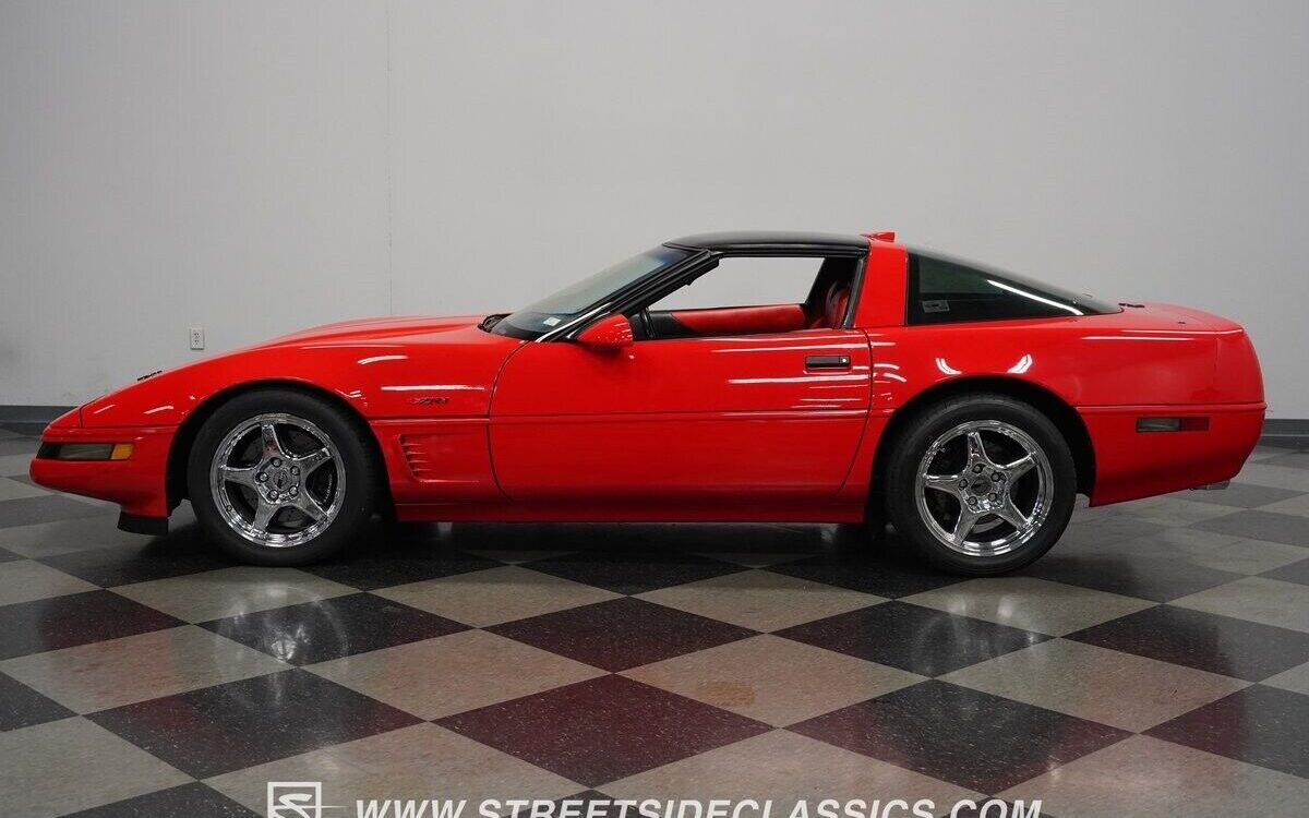 Chevrolet-Corvette-1994-8