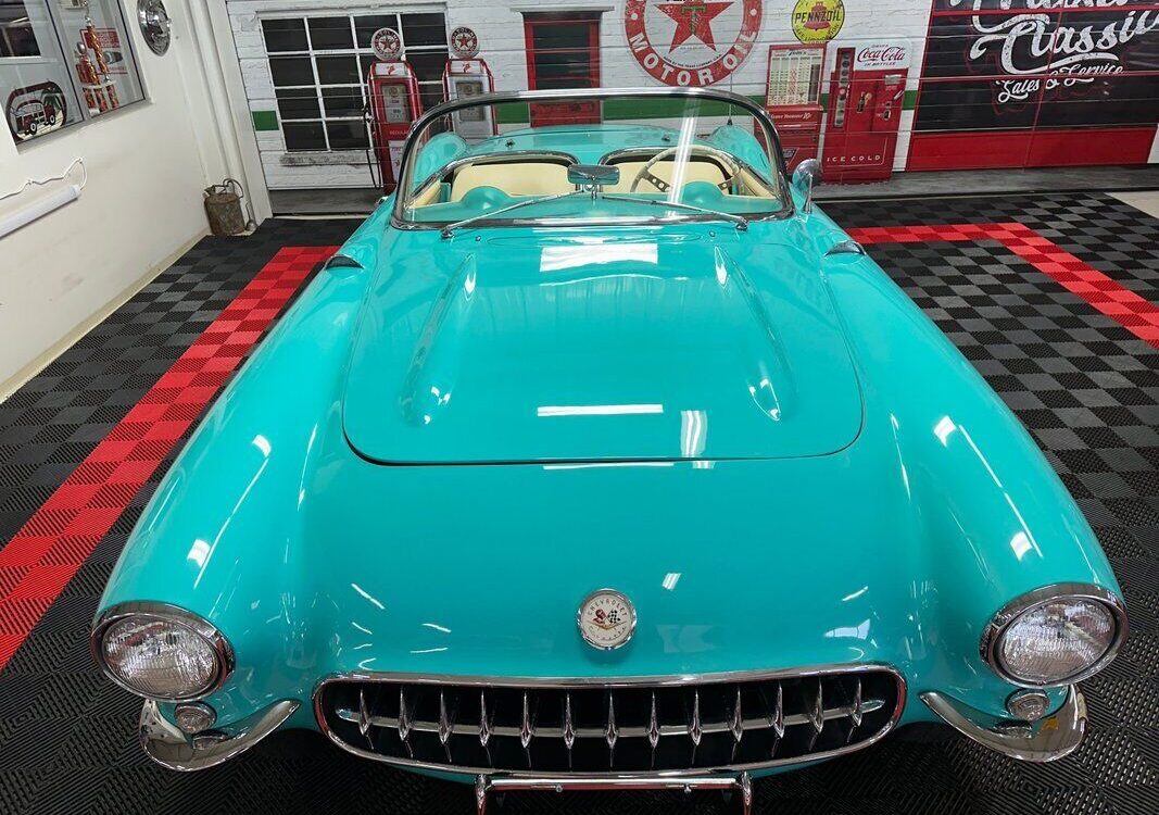 Chevrolet-Corvette-283283-Fuelie-1957-3