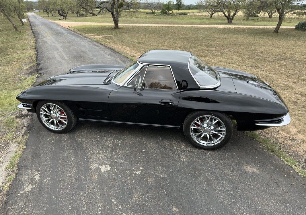 Chevrolet-Corvette-Cabriolet-1964-1