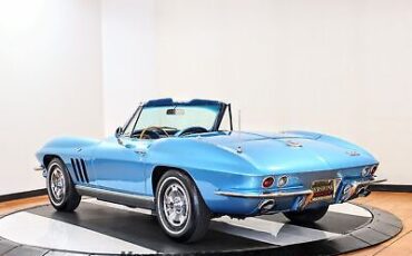 Chevrolet-Corvette-Cabriolet-1966-4