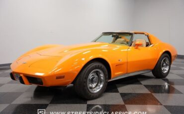 Chevrolet-Corvette-Coupe-1977-5